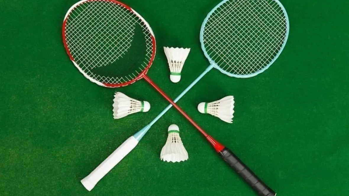 2023海露羽毛球赛：克尔斯滕布伊滕 vs 拉哈尤拉马丹蒂！谁是赛场上真正的“国王”？